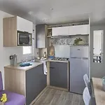 Zecamping 3 Etoiles Animaux Acceptes Avec Piscine Chauffee A Kemping 3*
