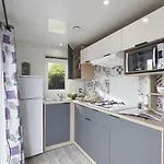 Zecamping 3 Etoiles Animaux Acceptes Avec Piscine Chauffee A Kemping 3*