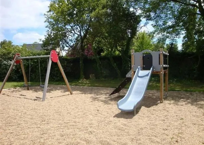 Zecamping 3 Animaux Acceptes Avec Piscine Chauffee A Guerande Campingplads