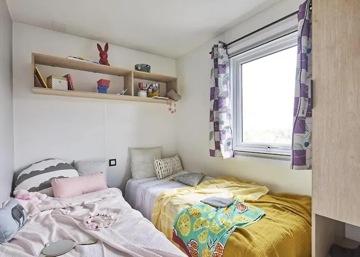 Zecamping 3 Animaux Acceptes Avec Piscine Chauffee A Guerande 3*