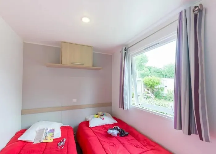 Zecamping 3 Animaux Acceptes Avec Piscine Chauffee A Guerande Campingplads 3*