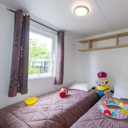 3 Etoiles - Piscine - Eecbb0 *