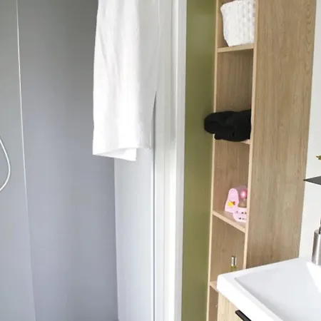 캠프장 Zecamping 3 Etoiles Animaux Acceptes Avec Piscine Chauffee A 3*