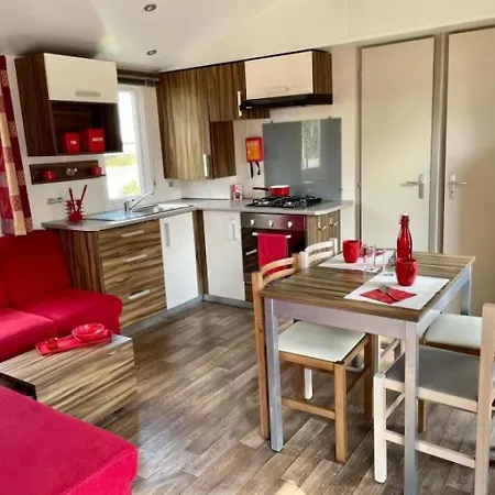 Camping Zecamping 3 Animaux Acceptes Avec Piscine Chauffee A Guerande