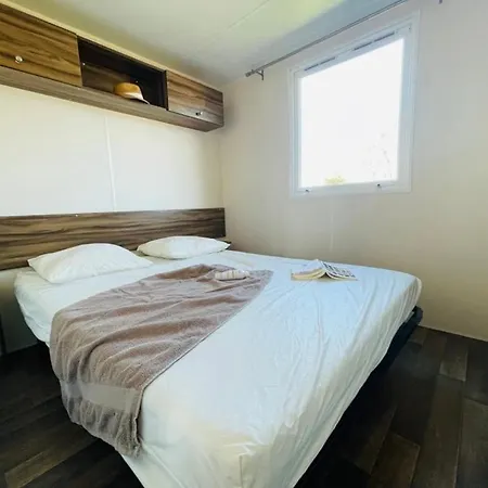 3 Etoiles - Piscine - Eecbb0 *