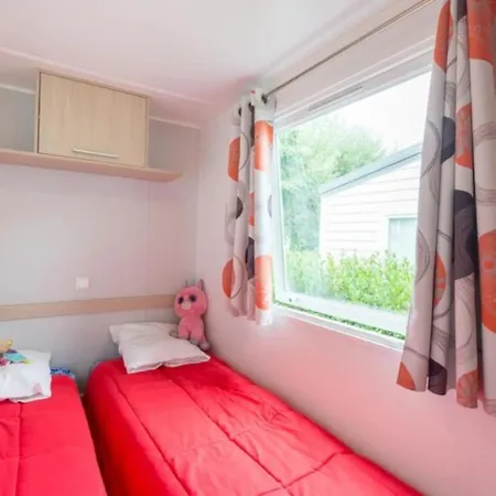 Zecamping 3 Animaux Acceptes Avec Piscine Chauffee A Guerande 3*
