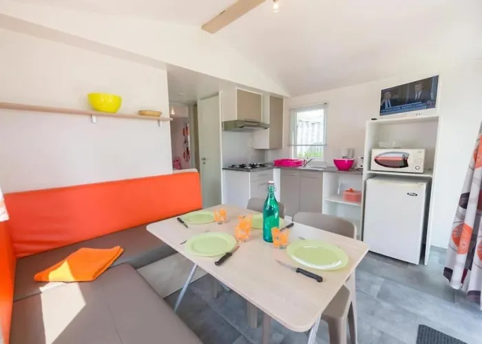 Camping Zecamping 3 Animaux Acceptes Avec Piscine Chauffee A Guerande Guérande