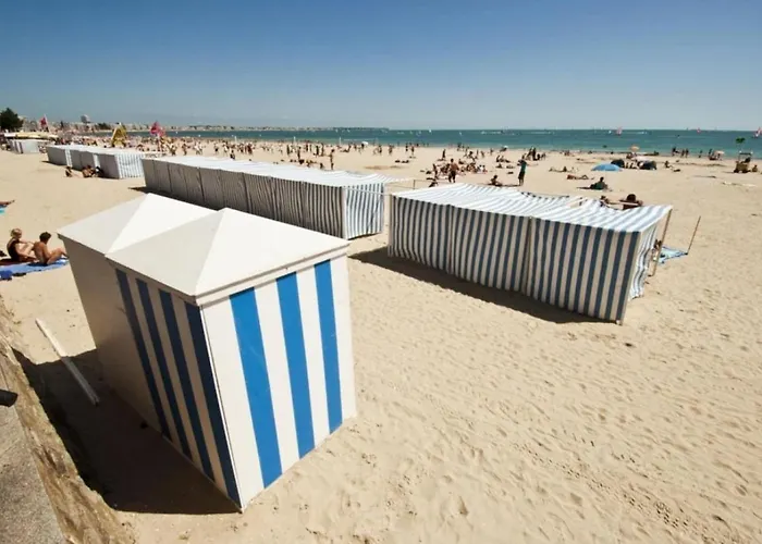 Zecamping 3 Animaux Acceptes Avec Piscine Chauffee A Guerande Guérande