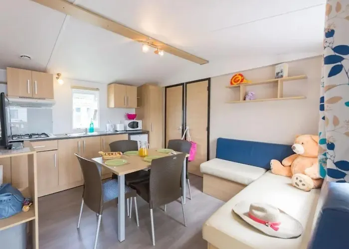 Camping Zecamping 3 Animaux Acceptes Avec Piscine Chauffee A Guerande *